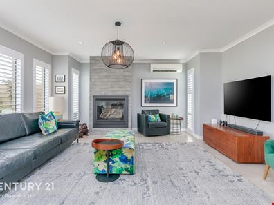 25 Pantheon Avenue, North Coogee WA 6163