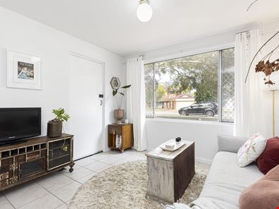 4/140 Normanby Road, Inglewood WA 6052