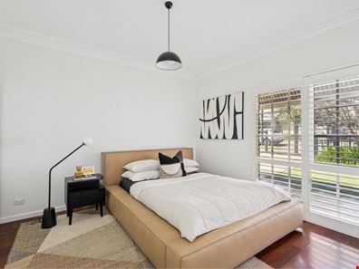 15 Stevens Street, Daglish WA 6008