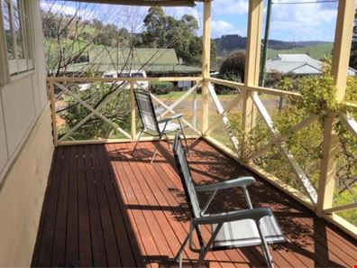 25 Wood Street, Balingup WA 6253