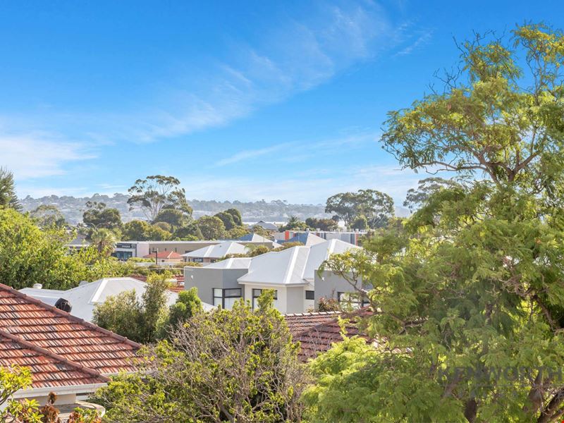 7/66 Tain Street, Ardross WA 6153