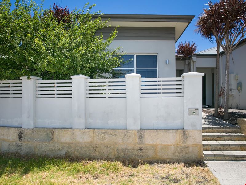39 Rathkeale Boulevard, Ridgewood WA 6030
