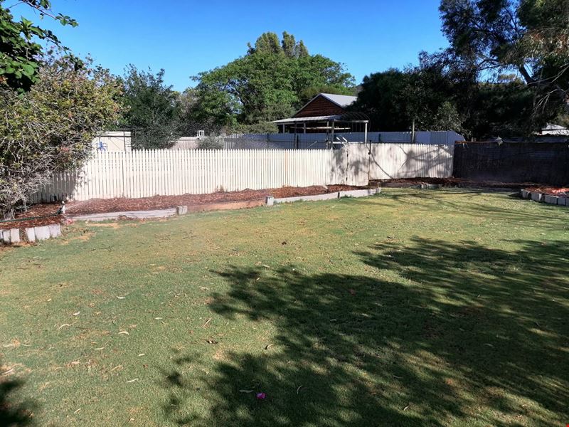 24 SPENCERS BROOK-YORK ROAD, York WA 6302