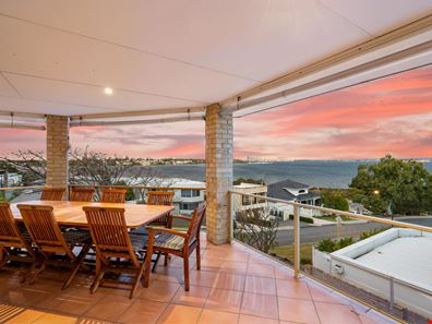 2 Page Street, Attadale WA 6156