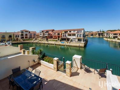 82/18 Port Quays, Wannanup WA 6210