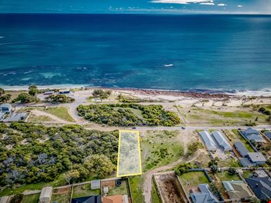 19 Estuary Way, Drummond Cove WA 6532