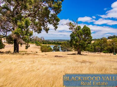 60 Robinia Way, Bridgetown WA 6255