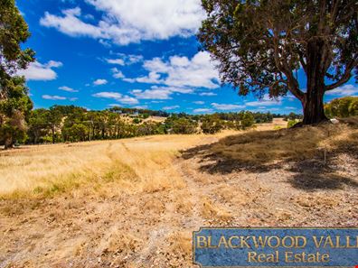 60 Robinia Way, Bridgetown WA 6255