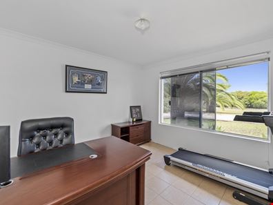 14 Greyhound Retreat, Nambeelup WA 6207