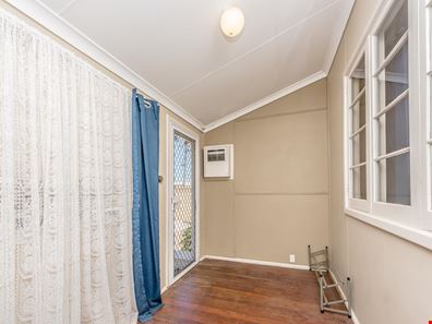 49 Whitfield Street, Beachlands WA 6530