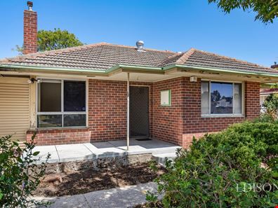 2 Coulson Street, Wilson WA 6107