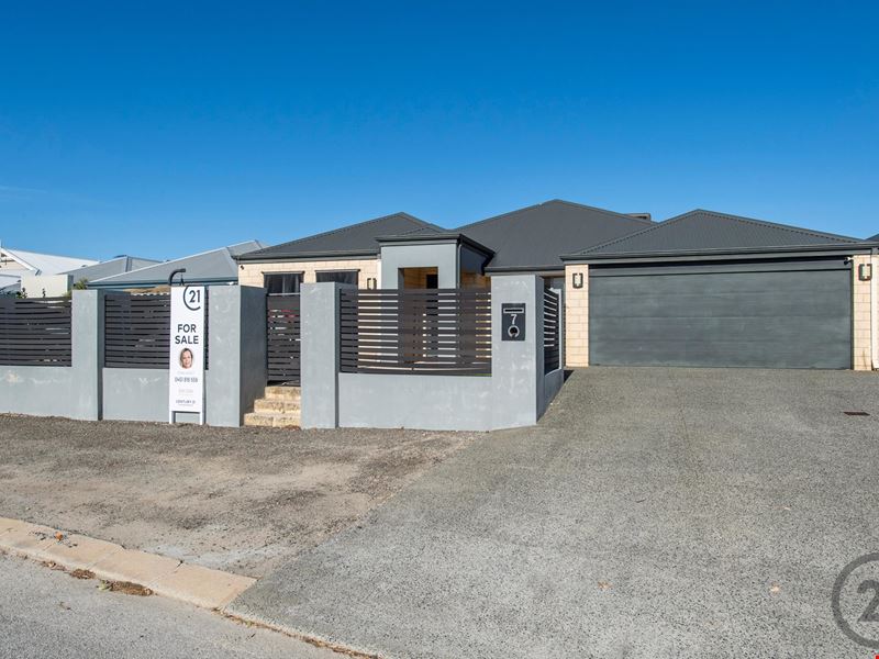 7 Holloway Turn, Ravenswood WA 6208