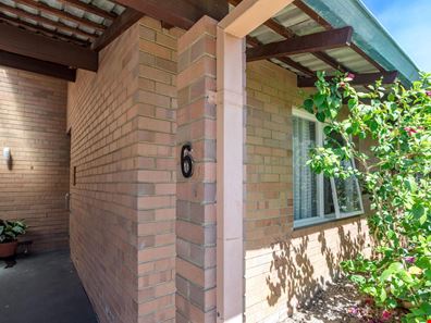 6/88 Church Avenue, Armadale WA 6112