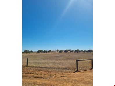 198 Eastlyn Drive, Deepdale WA 6532