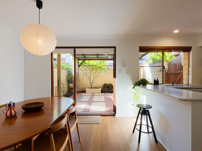 2/7 Rawlins Street, Glendalough