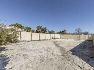 5A Falcon Close, Ballajura WA 6066