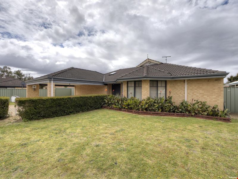 6 Illyarrie Way, Jane Brook WA 6056