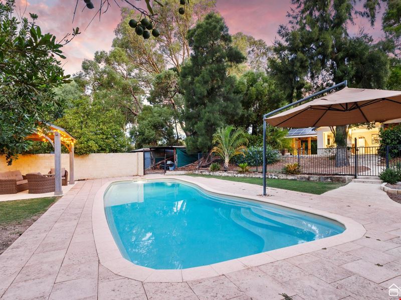 56 Little Place, Cardup WA 6122