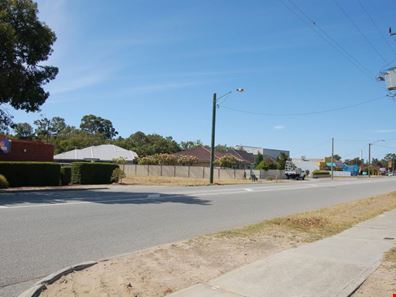 43 Great Northern Highway, Middle Swan WA 6056