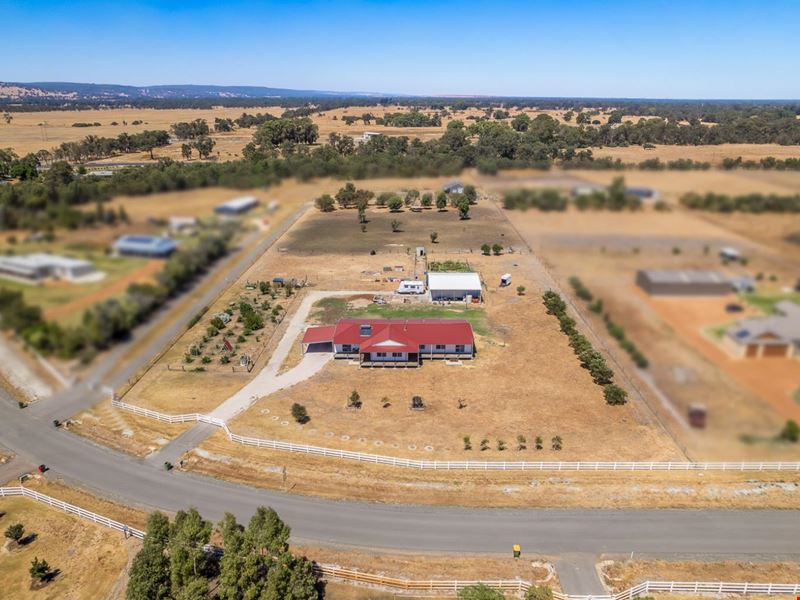 25 Franklin Drive, North Dandalup WA 6207