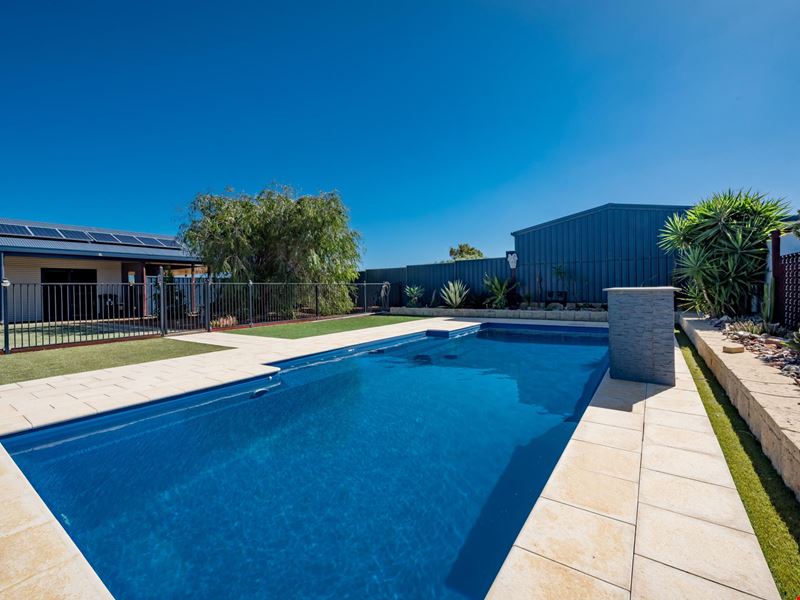 63 Wittenoom Circle, White Peak WA 6532