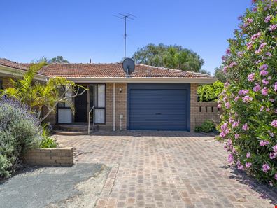 2/18 Clyde Place, Mandurah WA 6210