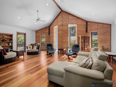 2093 Graphite Road, Glenoran WA 6258