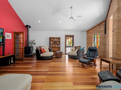 2093 Graphite Road, Glenoran WA 6258