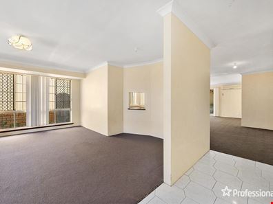 18 Levant Place, Kingsley WA 6026
