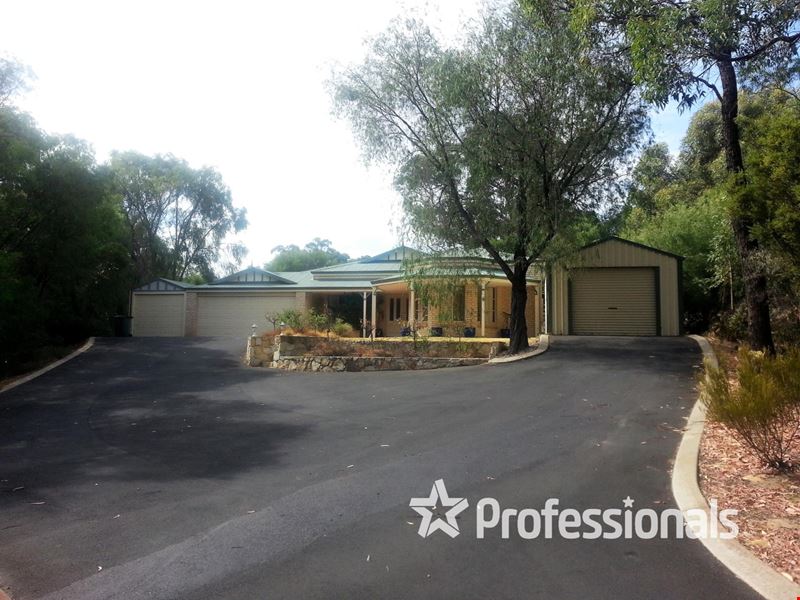 55 Elinor Bell Road, Leschenault WA 6233