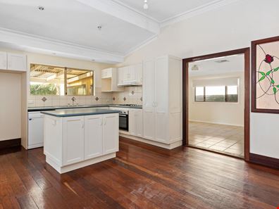 55 Addis Street, Lamington WA 6430