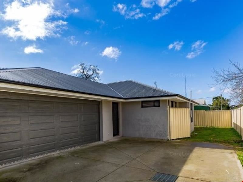 9b Moolyeen Street, Carey Park WA 6230