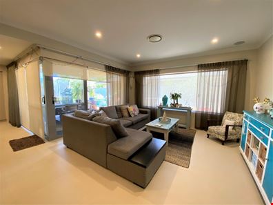 15 Egyptian Street, Kealy WA 6280