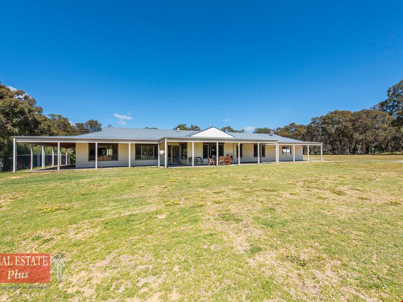 1765 Doconing Road, Beechina WA 6556