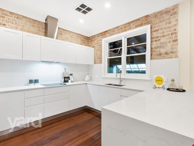 17 North Lake Road, Alfred Cove WA 6154