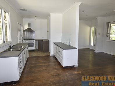 1 Short Street, Boyup Brook WA 6244