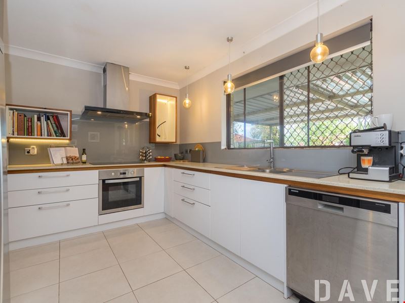 5A Laird Court, Greenwood WA 6024