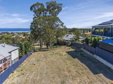19 Scenic Drive, Falcon WA 6210