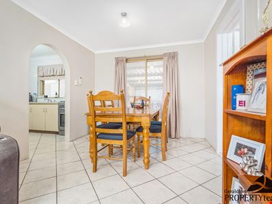 48 Chapman Valley Road, Waggrakine WA 6530