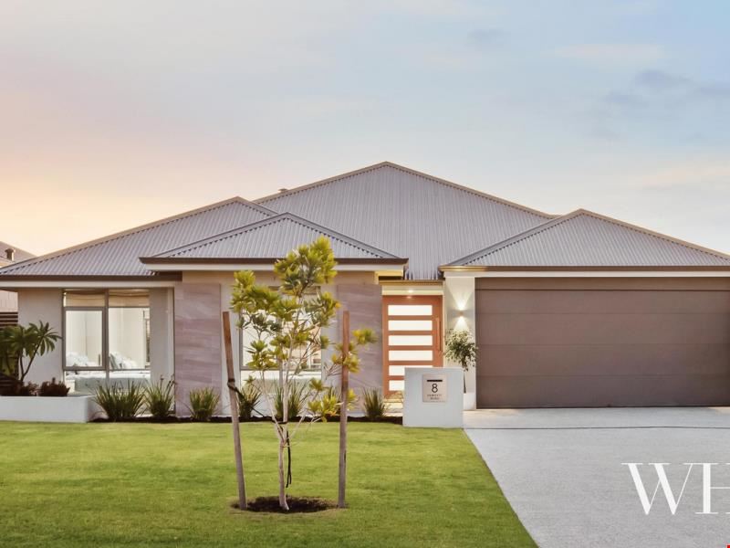 8 Fawcett Road, Lake Coogee WA 6166