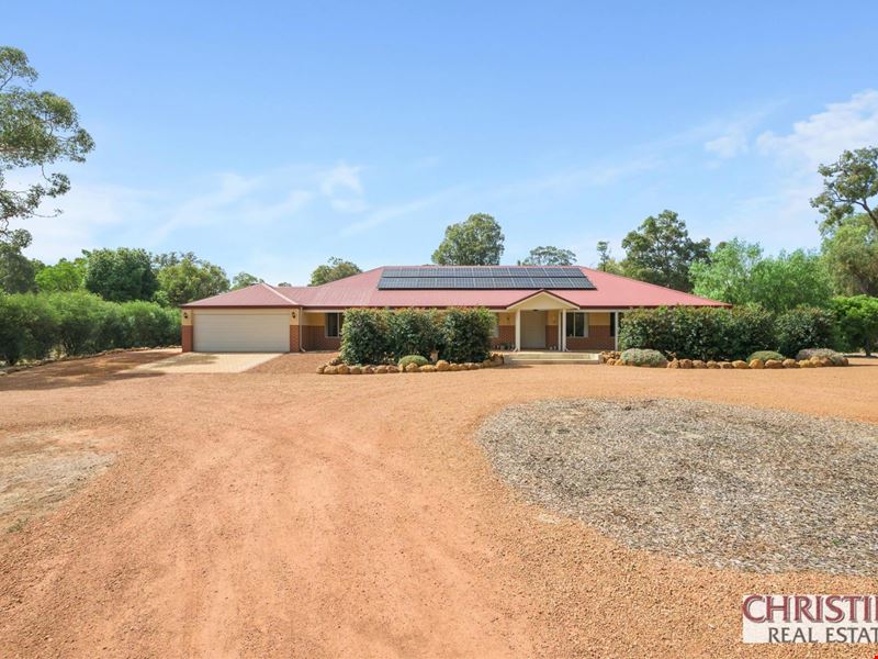 180 Old Farm Lane, Stoneville WA 6081