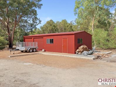 180 Old Farm Lane, Stoneville WA 6081