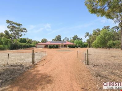 180 Old Farm Lane, Stoneville WA 6081