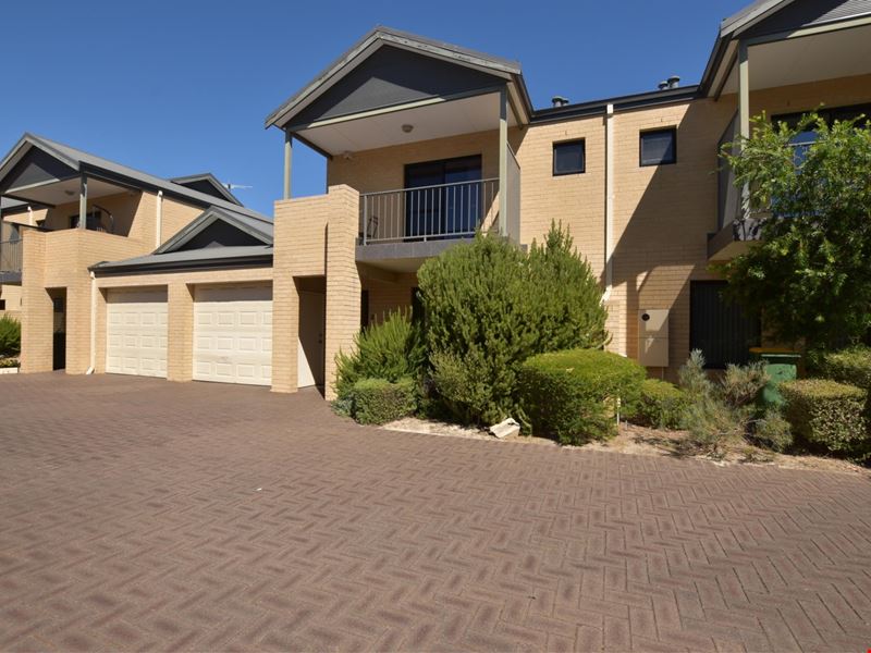 3/179 Sevenoaks Street, Cannington WA 6107