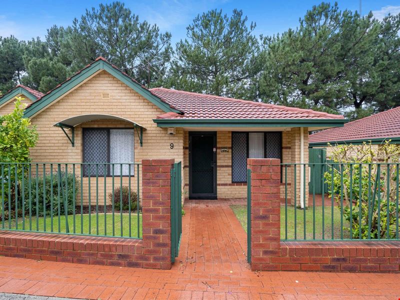 9/42 Gillett Drive, Kardinya WA 6163