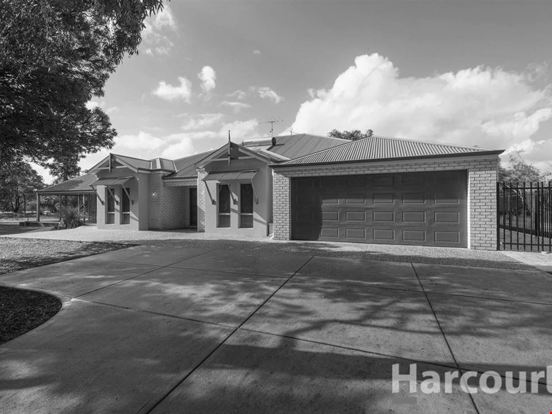 25 Empress Court, Barragup WA 6209
