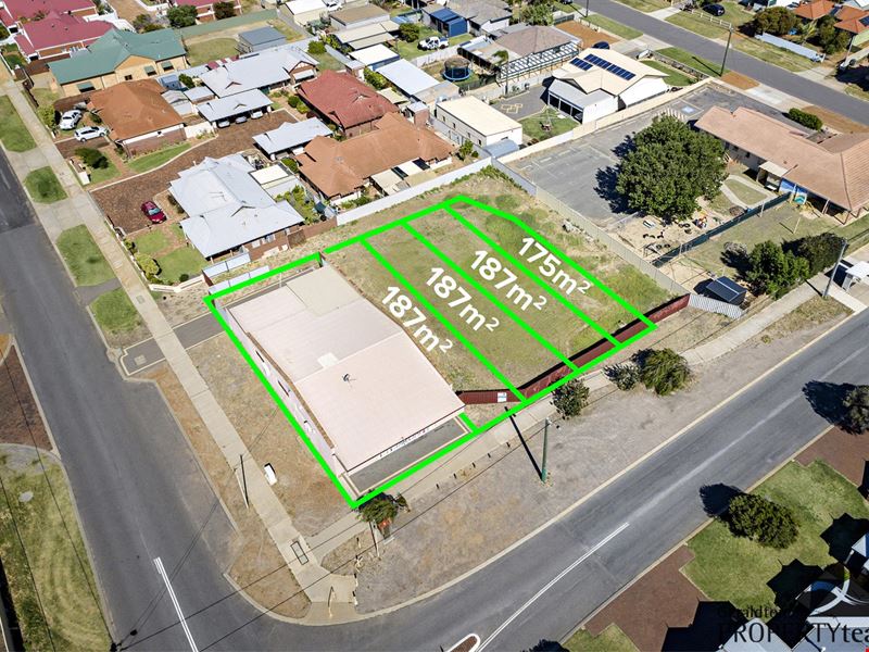 1 Whitfield Place, Beachlands WA 6530