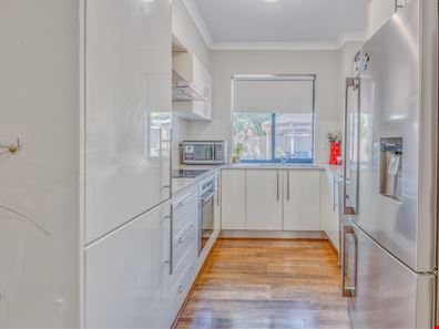 8/41 Camberwell Street, Beckenham WA 6107