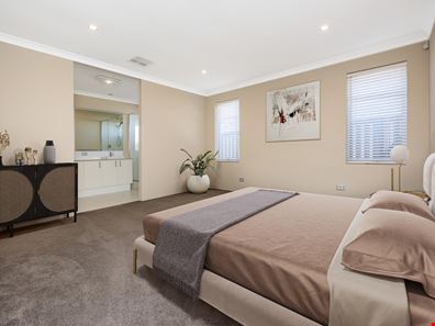 38 Rickett Street, Haynes WA 6112