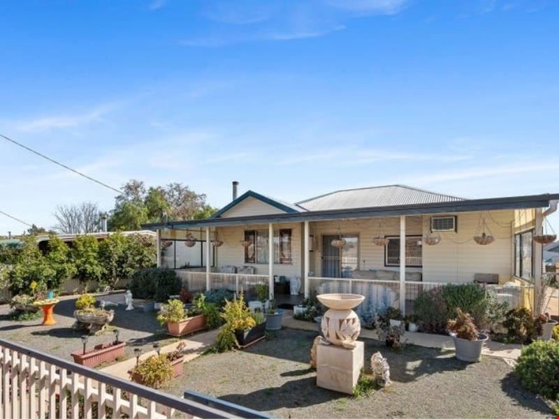 66 Woodward Street, Coolgardie